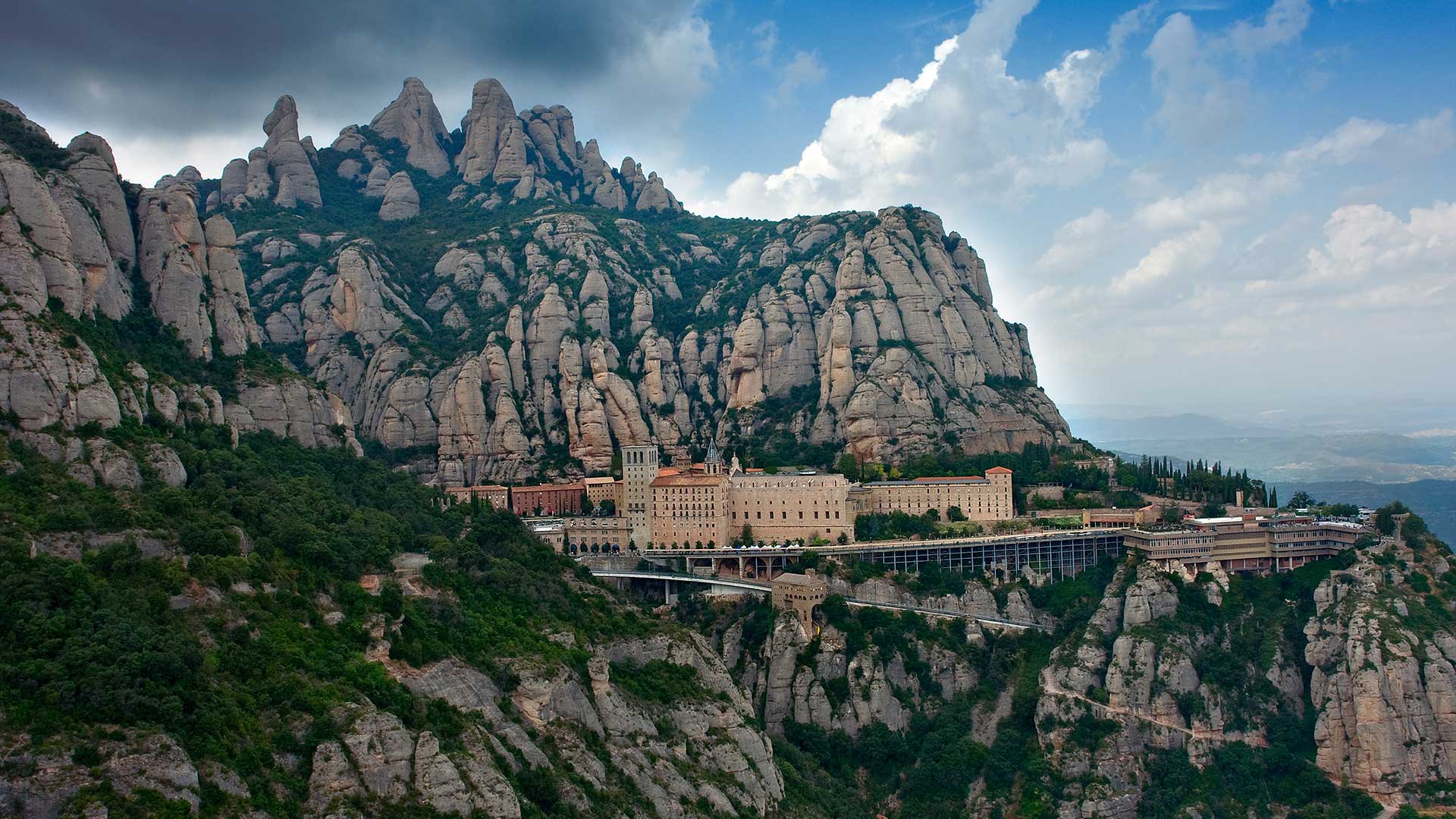 Barcelona to Montserrat travel guide